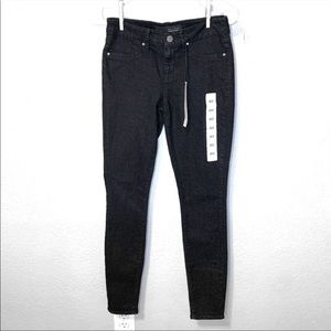 NWT Rich & Skinny Black Marilyn Skinny Jeans